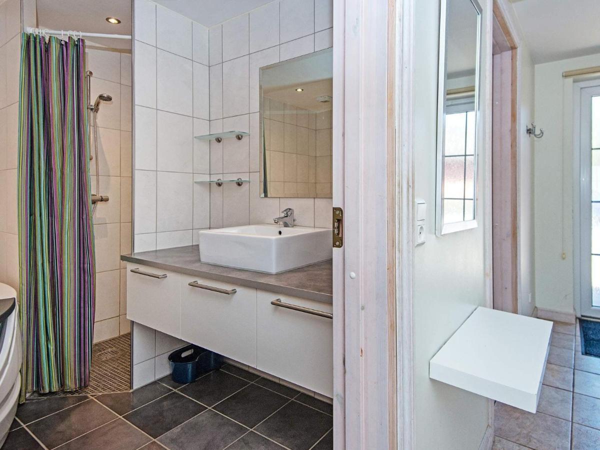 8 Person Holiday Home In R M Bolilmark ภายนอก รูปภาพ